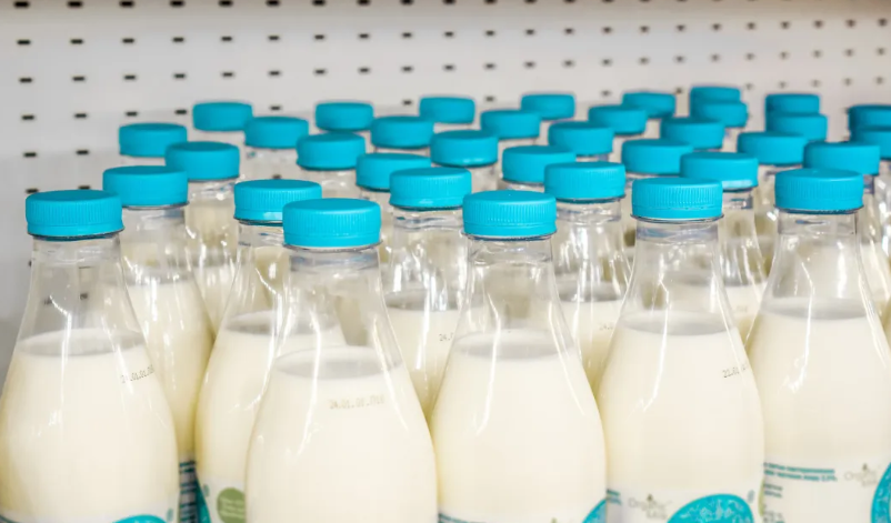 “保质期太长的东西，里面加了很多防腐剂”